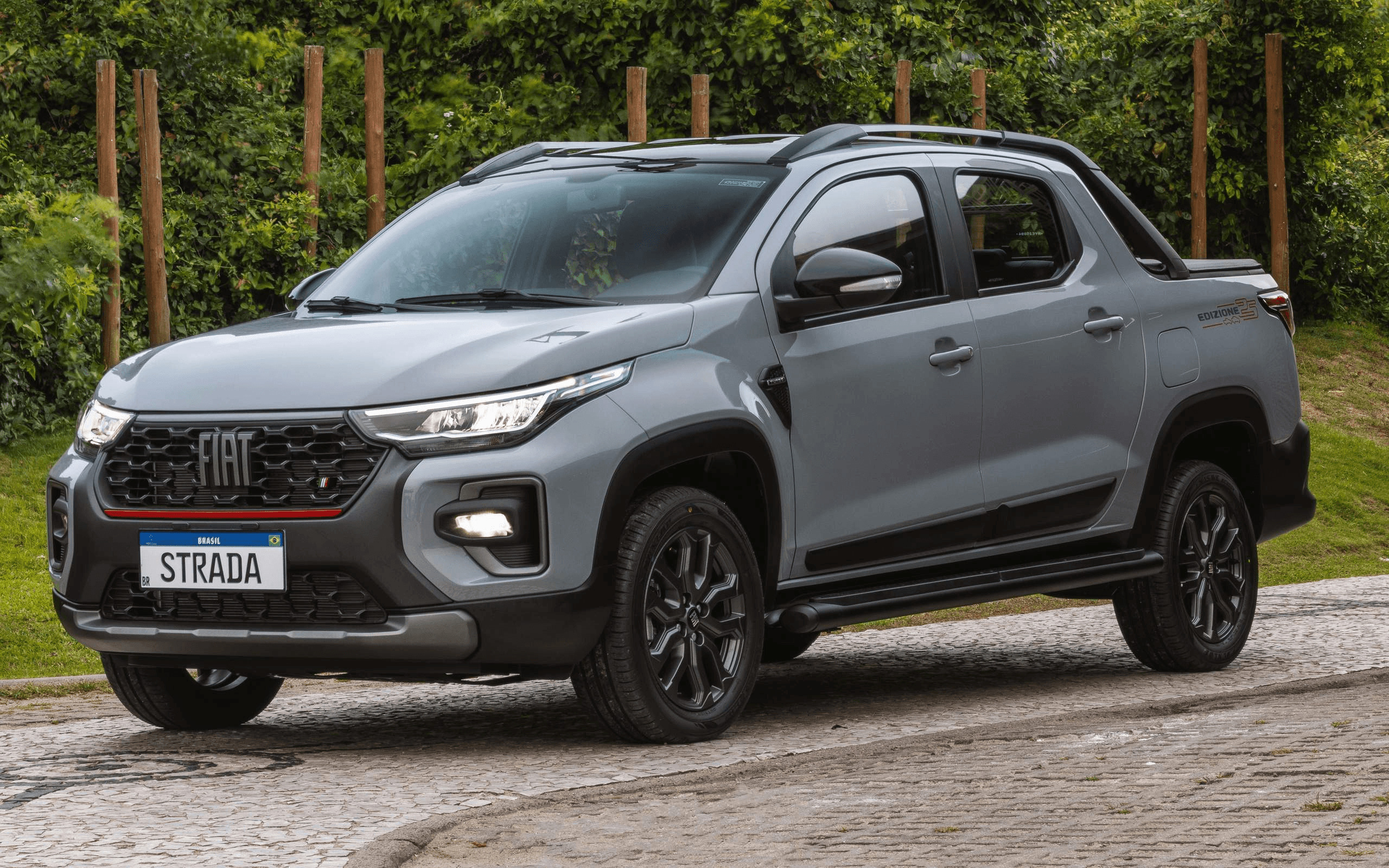 Fiat Strada - imagem 2